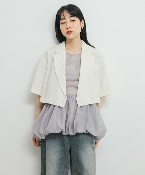 KBF（ケイビーエフ）の「ストライプショートジャケット（その他アウター・レディース・チャコールグレー/アイボリー・ONE）」の8枚目の写真