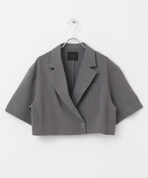 KBF（ケイビーエフ）の「ストライプショートジャケット（その他アウター・レディース・チャコールグレー/アイボリー・ONE）」の20枚目の写真