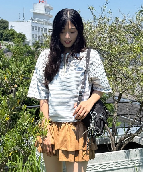 AS KNOW AS plus（アズノゥアズプラス）の「●ハーフジップラガー風Tシャツ（Tシャツ/カットソー・レディース・ホワイト系その他/ピンク系その他/ブラウン系/サックスブルー系・FREE）」の4枚目の写真