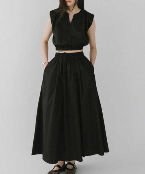 DRWCYS(ドロシーズ)の「ギャザーボリュームセットアップ(ワンピース・レディース・ホワイト/ブラック・FREE)」の2枚目の写真