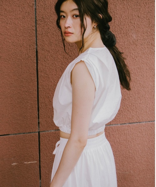 DRWCYS(ドロシーズ)の「ギャザーボリュームセットアップ(ワンピース・レディース・ホワイト/ブラック・FREE)」の6枚目の写真