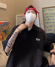 THE HITSS（ヒッツ）の「ワンポイント ロゴ バックプリント オーバーサイズ ポロシャツ（ポロシャツ）」