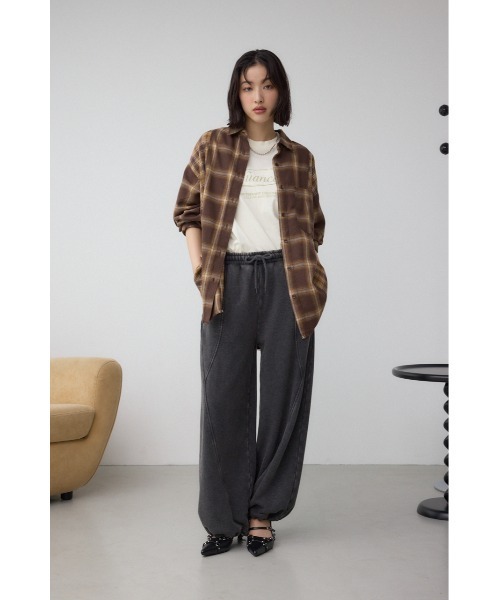 AZUL by moussy(アズールバイマウジー)の「切替デザインチェックシャツ(シャツ/ブラウス・レディース・ブラウン系その他/ブラック系その他・FREE)」の17枚目の写真
