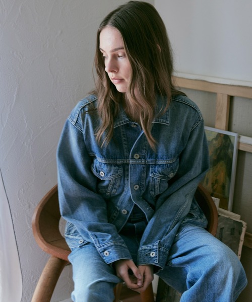 RNA-N(アールエヌエーエヌ)の「J2147 DENIM TRUCKER JACKET(デニムジャケット・レディース・ブルー系その他/ブルー系その他2・FREE)」の22枚目の写真