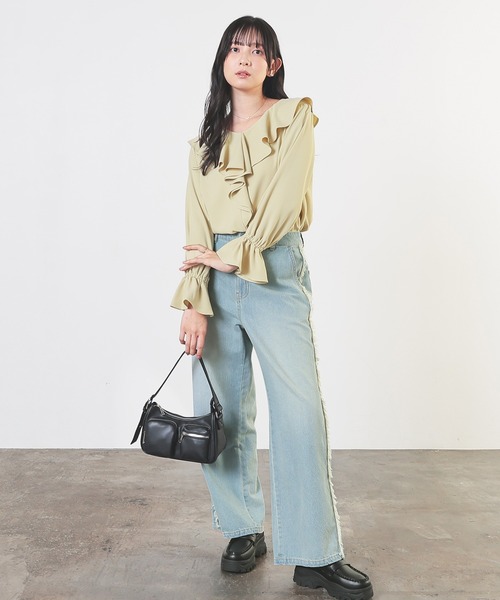 Honeys（ハニーズ）の「ラッフルフリルブラウス（シャツ/ブラウス・レディース・ホワイト/ブラウン/ブラック/イエロー系その他・S/M/L）」の12枚目の写真