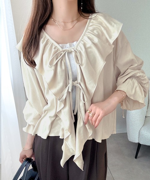 mily bilet(ミウィビレット)の「【mily bilet】ひらりと可憐に、上品フェミニン。フェイクスエード前開きリボンブラウス(長袖)(シャツ/ブラウス・レディース・チャコールグレー/ブラウン/ベージュ・X-LARGE/SMALL/LARGE/MEDIUM)」の22枚目の写真