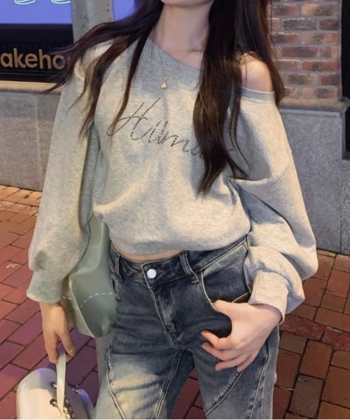 LADY LIKE(レディライク)の「ミニスタッズロゴワンショルダースウェット(スウェット・レディース・グレー/ブラック・M/S)」の12枚目の写真