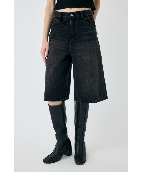 MOUSSY(マウジー)の「KNEE LENGTH バミューダパンツ(デニムパンツ・レディース・ブラック/ダークブルー・0/1/2)」の8枚目の写真