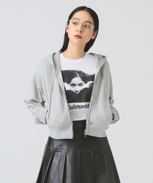 Ray BEAMS（レイビームス）の「スウェット ジップ フーディー（パーカー・レディース・ライトグレー/チャコールグレー・ONE SIZE）」の10枚目の写真