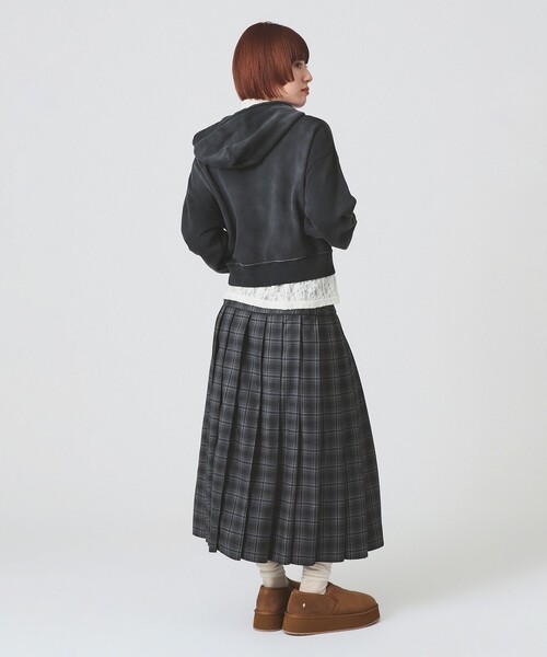 Ray BEAMS（レイビームス）の「スウェット ジップ フーディー（パーカー・レディース・ライトグレー/チャコールグレー・ONE SIZE）」の13枚目の写真