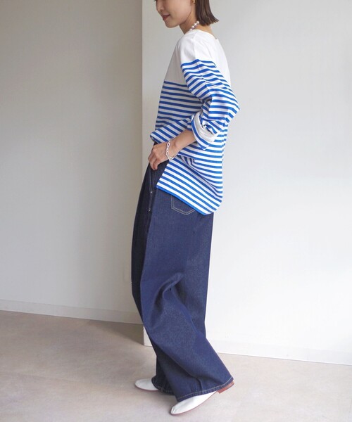 SHIPS（シップス）の「〈洗濯機可能〉2タック カーブ デニム パンツ（デニムパンツ・レディース・ブルー/ネイビー・36/38）」の21枚目の写真