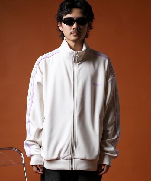 NERDY（ノルディ）の「バイカラーメンズトラックトップ（ジャージ