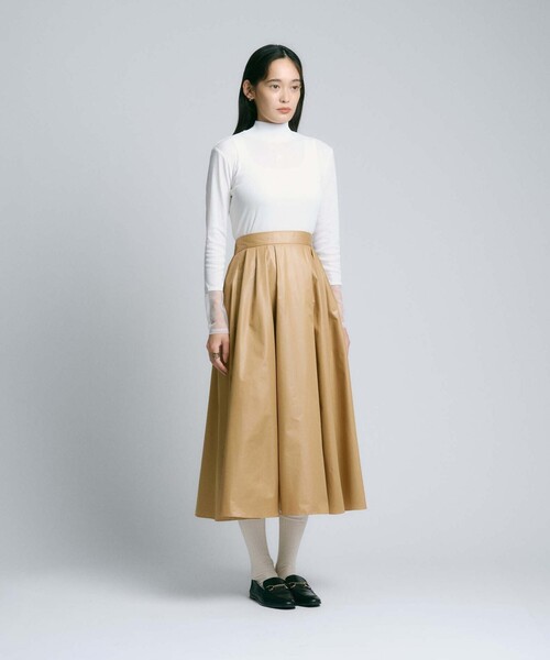 BIANCA(ビアンカ)の「【着回し抜群】レザーライク フレアスカート(スカート・レディース・ベージュ/ブルー系その他4・38/36)」の11枚目の写真