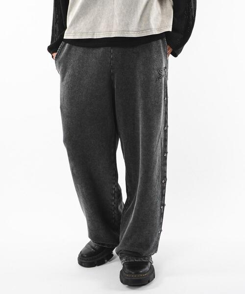 SHORT ROUND（ショートラウンド）の「SHORT ROUND/ブリーチスタッズロゴスウェットパンツ（スウェットパンツ・メンズ・スミクロ/グレー・LARGE/MEDIUM）」の17枚目の写真