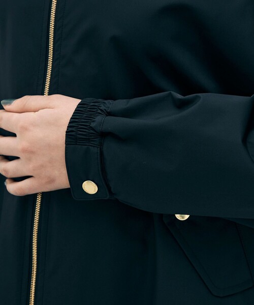 TATRAS（タトラス）の「【別注】TATRAS NARA フードブルゾン（ブルゾン・レディース・ブラック/ダークグリーン/ライトベージュ・1）」の17枚目の写真