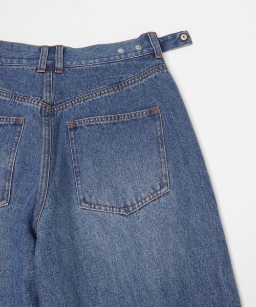 KBF（ケイビーエフ）の「WIDEレッグアジャストデニム（デニムパンツ・レディース・ブラック/ブルー・38/36）」の11枚目の写真