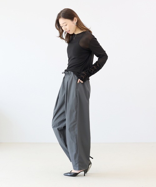 Aletta vita(アレッタビータ)の「異素材切替シアープルオーバー(Tシャツ/カットソー・レディース・ブラック/アイボリー・FREE)」の9枚目の写真