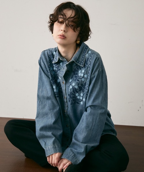 Trish（トリッシュ）の「オリエンタル刺繍デニムシャツ（シャツ/ブラウス・レディース・ネイビー/サックスブルー・FREE）」の9枚目の写真