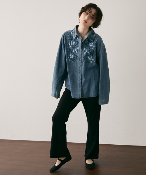 Trish（トリッシュ）の「オリエンタル刺繍デニムシャツ（シャツ/ブラウス・レディース・ネイビー/サックスブルー・FREE）」の8枚目の写真