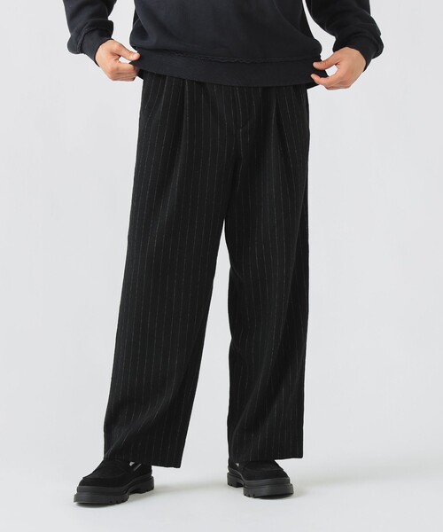 2色展開】起毛 ストライプ 2タック ワイドパンツ（スラックス）｜BEAMS