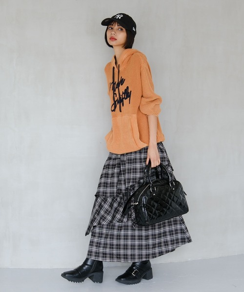 PAGEBOY(ページボーイ)の「キルティングボストンBAG(ボストンバッグ・レディース・ベージュ/ブラック・FREE)」の6枚目の写真