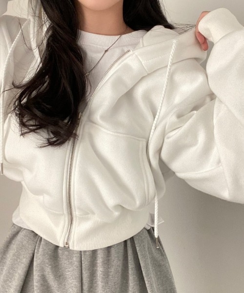 Vipoa（ヴィポア）の「short zip up hoodie（パーカー・レディース・ライトグレー/ブラック/ホワイト/ネイビー/ダークグレー/ブルー/オートミール・FREE）」の15枚目の写真