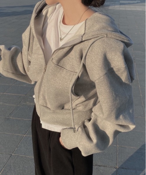 Vipoa（ヴィポア）の「short zip up hoodie（パーカー・レディース・ライトグレー/ブラック/ホワイト/ネイビー/ダークグレー/ブルー/オートミール・FREE）」の13枚目の写真