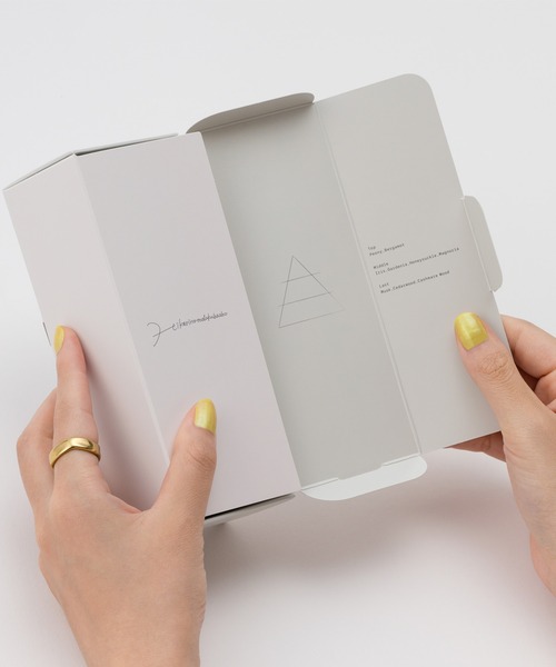 OSAJI（オサジ）の「オサジ オードトワレ / 2025HOLIDAY【数量限定】（香水・レディース・H03 ＜光の届く場所＞/H02 ＜瞬間移動＞/H01 ＜あるいは未来＞・FREE）」の13枚目の写真