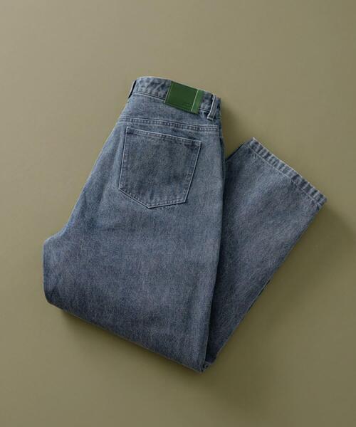 ITEMS URBANRESEARCH(アイテムズ アーバンリサーチ)の「Dusty Wide Tapered Jeans(その他パンツ・メンズ・ブラック系その他/ベージュ系その他/ブルー系その他・MEDIUM/LARGE)」の1枚目の写真