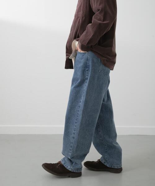 ITEMS URBANRESEARCH(アイテムズ アーバンリサーチ)の「Dusty Wide Tapered Jeans(その他パンツ・メンズ・ブラック系その他/ベージュ系その他/ブルー系その他・MEDIUM/LARGE)」の17枚目の写真