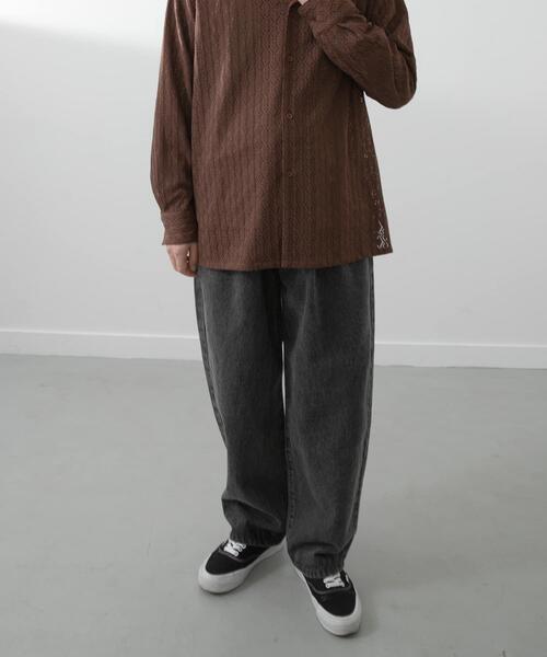 ITEMS URBANRESEARCH(アイテムズ アーバンリサーチ)の「Dusty Wide Tapered Jeans(その他パンツ・メンズ・ブラック系その他/ベージュ系その他/ブルー系その他・MEDIUM/LARGE)」の5枚目の写真