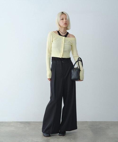 CODE A（コードエー）の「short cardigan（カーディガン/ボレロ・レディース・アイボリー/ライトイエロー系/ダークグレー・00）」の6枚目の写真