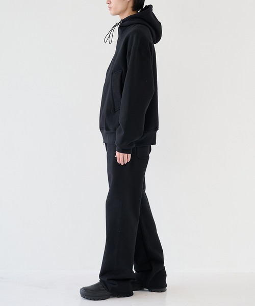 OUAT(オーユーエーティー)の「【OUAT】ASTRO PARKA(パーカー・メンズ・ブラック・3/2)」の7枚目の写真