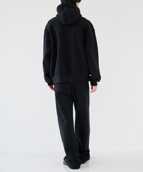 OUAT(オーユーエーティー)の「【OUAT】ASTRO PARKA(パーカー・メンズ・ブラック・3/2)」の8枚目の写真