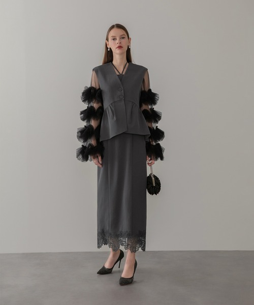 Leja（レジャ）の「【LEJA】チュールフリルスリーブベストセットワンピースドレス2点セット 美脚効果結婚式 パーティードレス 成人式 二次会 同窓会 お呼ばれ オケージョン 20代 30代（ドレス・レディース・ブラック/ダークグレー・SMALL/MEDIUM）」の11枚目の写真