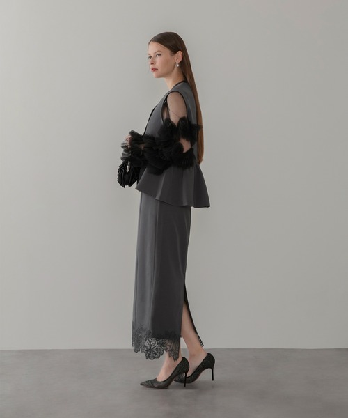 Leja（レジャ）の「【LEJA】チュールフリルスリーブベストセットワンピースドレス2点セット 美脚効果結婚式 パーティードレス 成人式 二次会 同窓会 お呼ばれ オケージョン 20代 30代（ドレス・レディース・ブラック/ダークグレー・SMALL/MEDIUM）」の3枚目の写真