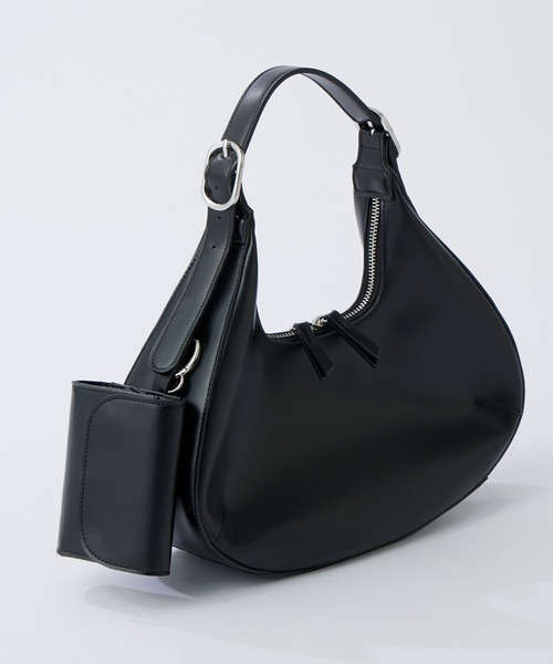 Lui's（ルイス）の「MAY別注レザーワンハンドルハーフムーンバッグ（ハンドバッグ・レディース・ブラック/ブラウン系その他/ブラウン・FREE）」の4枚目の写真