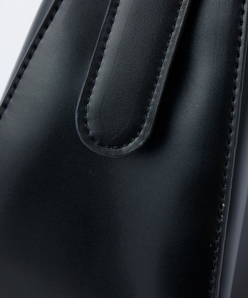 Lui's（ルイス）の「MAY別注レザーワンハンドルハーフムーンバッグ（ハンドバッグ・レディース・ブラック/ブラウン系その他/ブラウン・FREE）」の21枚目の写真