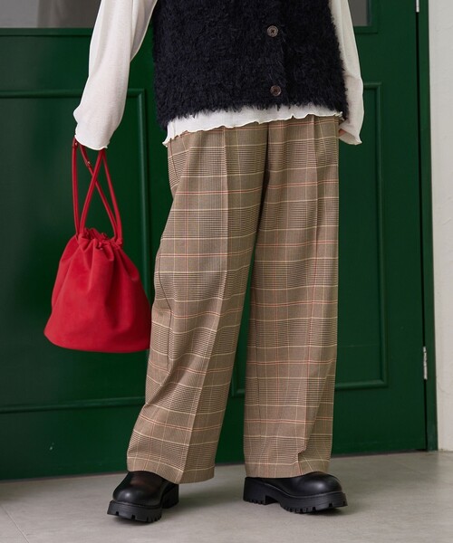 coen(コーエン)の「【定番】イージービューティーチェックワイドパンツ(WEB限定サイズあり)(スラックス・レディース・グレー/ブラウン・S/M/L/XL)」の15枚目の写真