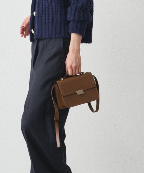 LOUNGEDRESS（ラウンジドレス）の「【GALENA/ガレナ】ゴールドバックルショルダーBag（ハンドバッグ・レディース・ブラック/ブラウン・FREE）」の3枚目の写真