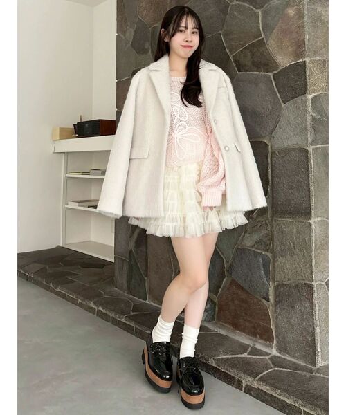 dazzlin（ダズリン）の「ボリュームフリルチュールミニスカート（スカート・レディース・アイボリー/グレー/チャコールグレー・FREE）」の12枚目の写真