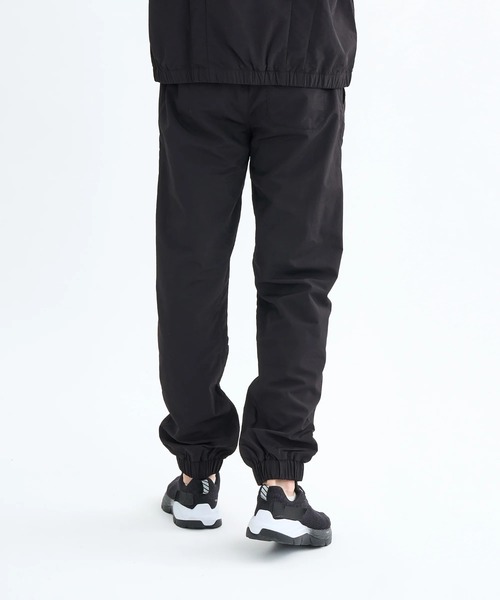 RVCA(ルーカ)の「RVCA メンズ MIL NYLON PT ロングパンツ 【2025年秋冬モデル】/ルーカワッシャーナイロンパンツ(SET UP・セットアップ可能・空港コーデ)(その他パンツ・メンズ・ブラック/グレー・X-LARGE/LARGE/MEDIUM/SMALL)」の13枚目の写真
