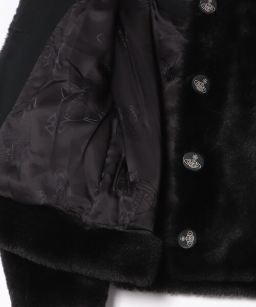 Vivienne Westwood（ヴィヴィアンウエストウッド）の「ﾘｻｲｸﾙﾎﾟﾘｴｽﾃﾙﾌｧｰﾗｳﾝﾄﾞｽﾘｰﾌﾞﾌｰﾃﾞｨｰ（その他アウター・レディース・チャコールグレー/ブラック・FREE）」の4枚目の写真