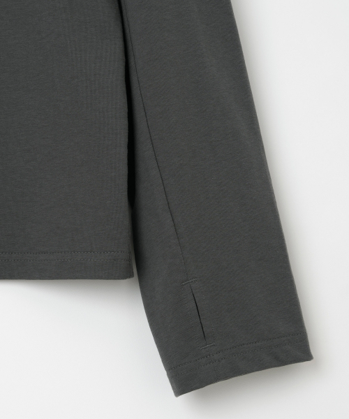 Millo Archive（ミロ アーカイブ）の「セイレンフィンガーホールスリーブ [チャコール]（Tシャツ/カットソー・レディース・その他・MEDIUM/LARGE/X-LARGE）」の3枚目の写真