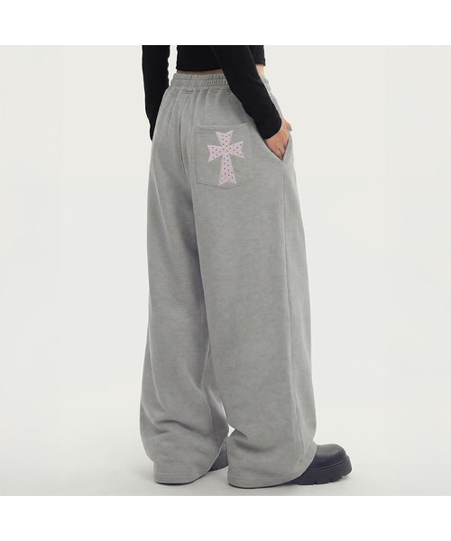 GRAVER（グレーバー）の「[ユニセックス]ドットクロスロゴ刺繍トレーニングワイドパンツ_2カラー（スウェットパンツ・レディース・杢グレー/ブラック/ブラック系その他2/ブラック系その他3/ブラック系その他4/ブラック系その他5/ブラック系その他6/グレー系その他2/グレー系その他3/グレー系その他4/グレー系その他5/グレー系その他6/ブラックミックス/ライトグレー/ブラック×ピンク・MEDIUM/LARGE）」の10枚目の写真