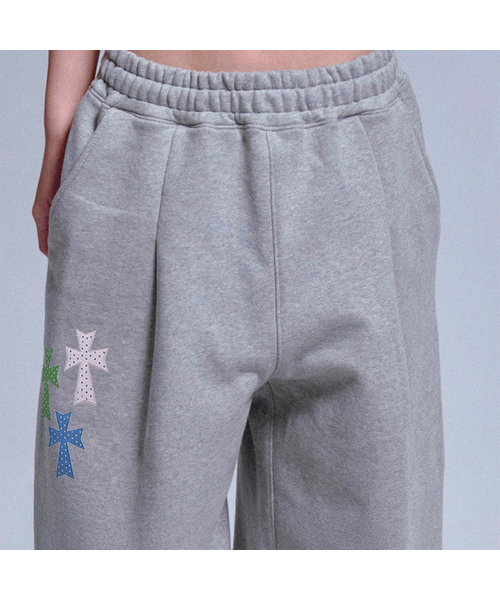 GRAVER（グレーバー）の「[ユニセックス]ドットクロスロゴ刺繍トレーニングワイドパンツ_2カラー（スウェットパンツ・レディース・杢グレー/ブラック/ブラック系その他2/ブラック系その他3/ブラック系その他4/ブラック系その他5/ブラック系その他6/グレー系その他2/グレー系その他3/グレー系その他4/グレー系その他5/グレー系その他6/ブラックミックス/ライトグレー/ブラック×ピンク・MEDIUM/LARGE）」の15枚目の写真