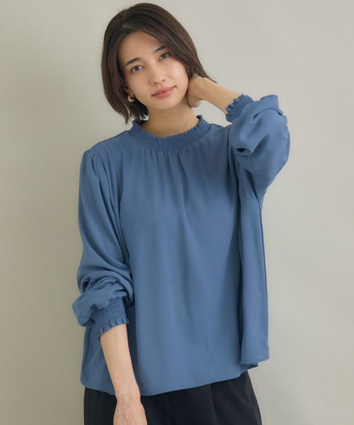 KATHARINE ROSS(キャサリンロス)の「【KATHARINE ROSS】シャーリング襟ブラウス(シャツ/ブラウス・レディース・ブルー/アイボリー/ライトグレー・FREE)」の1枚目の写真