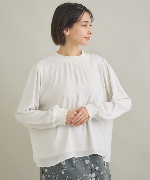 KATHARINE ROSS(キャサリンロス)の「【KATHARINE ROSS】シャーリング襟ブラウス(シャツ/ブラウス・レディース・ブルー/アイボリー/ライトグレー・FREE)」の18枚目の写真