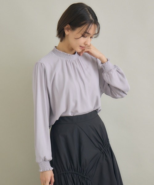 KATHARINE ROSS(キャサリンロス)の「【KATHARINE ROSS】シャーリング襟ブラウス(シャツ/ブラウス・レディース・ブルー/アイボリー/ライトグレー・FREE)」の7枚目の写真