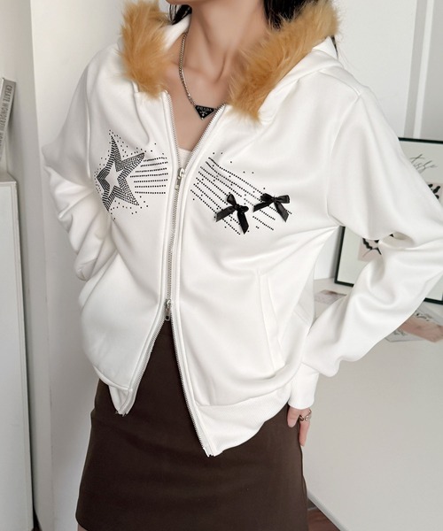 MAISON DE THERESE(メゾン ド テレーズ)の「取り外し可能 ファーカラー ジップアップアウター(ブルゾン・レディース・ブラック/ホワイト・S/M/L)」の15枚目の写真